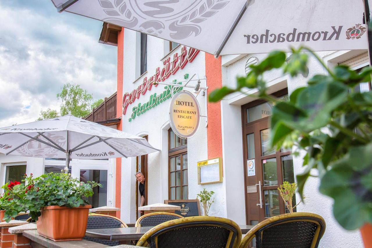 Hotel-Restaurant-Eiscafe Stadtmitte Bruck  Экстерьер фото
